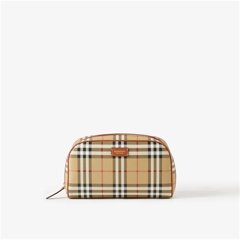 trousse de toilette burberry femme|Étuis et trousses de beauté Burberry pour femme .